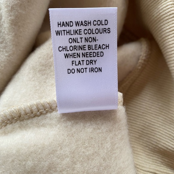 NWT ESSENTIALS Fear of God pullover hoodie in butter cream size XL - Picture 11 of 11